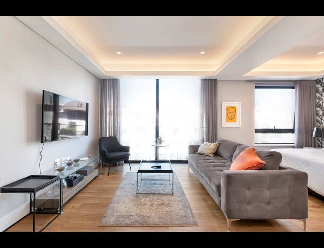 1 BEDROOM APARTMENT FOR SALE IN MELROSE
